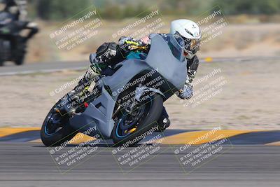 media/Sep-30-2023-SoCal Trackdays (Sat) [[636657bffb]]/Turn 4 (945am)/